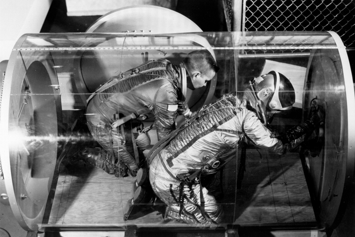 Space History Photo: Airlock Testing